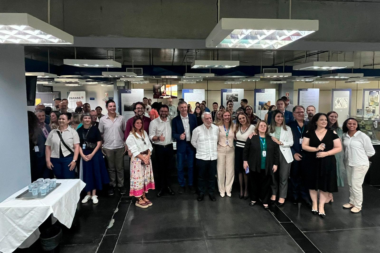 Ferrovias do Paraná são tema da primeira exposição do Arquivo Público em 2026